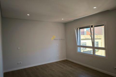 Lejlighed i Amadora, Lisbon, Amadora - € 375.000 | Ref: APA_385 - foto 28