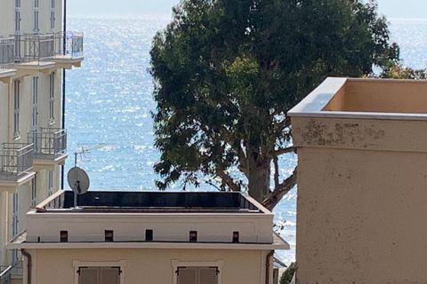 Lejlighed i Alassio, Savona, Alassio - € 660.000 | Ref: 2T155 - foto 5