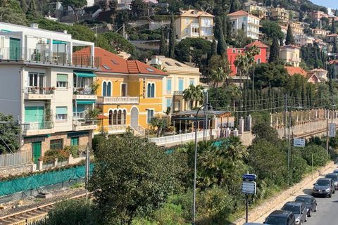 Lejlighed i Alassio, Savona, Alassio - € 660.000 | Ref: 2T155 - foto 9