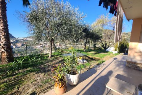 Villa i Bordighera, Imperia, Bordighera - € 320.000 | Ref: 21795 - foto 1