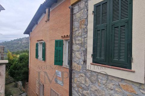 Villa a Ventimiglia, Imperia, Ventimiglia - € 220.000 | Ref: 22136 - foto 2