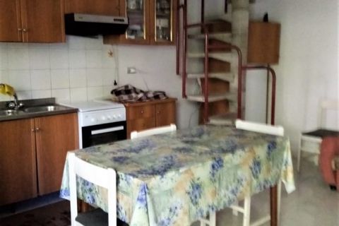 Apartament a Basico, Messina, Basico - € 400/mes | Ref: ASP106 - foto 8