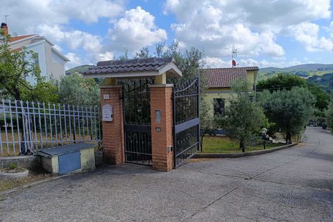 Villa i Amelia, Terni, Amelia - € 425.000 | Ref: 27bis... - foto 3