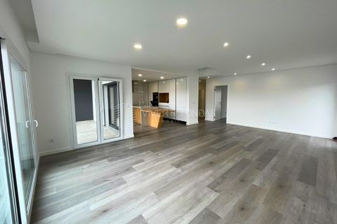 Villa i Corroios, Setubal, Corroios - € 765.000 | Ref: PM-273A - foto 9