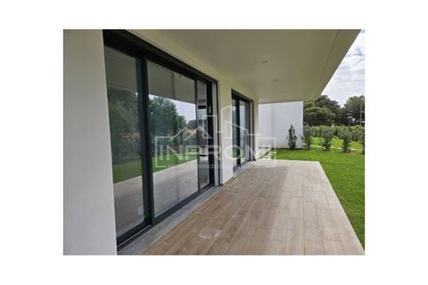 Villa i Alcabideche, Lisbon, Alcabideche - € 2.200.000 | Ref: AR10_0074 - foto 3
