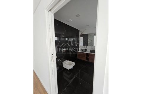 Villa i Alcabideche, Lisbon, Alcabideche - € 2.200.000 | Ref: AR10_0074 - foto 17