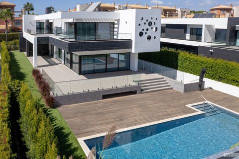 Villa i Vilamoura, Faro, Vilamoura - € 3.150.000 | Ref: xtp_9143 - foto 1
