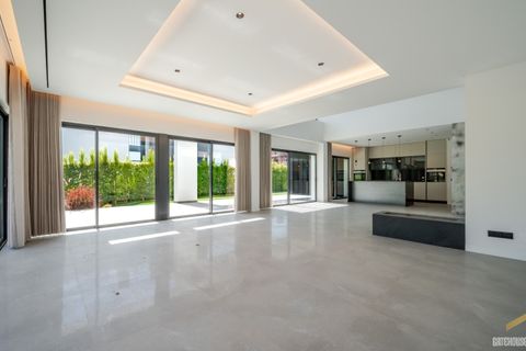 Villa i Vilamoura, Faro, Vilamoura - € 3.150.000 | Ref: xtp_9143 - foto 12