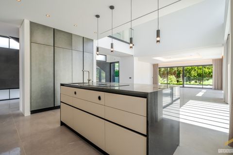 Villa i Vilamoura, Faro, Vilamoura - € 3.150.000 | Ref: xtp_9143 - foto 14