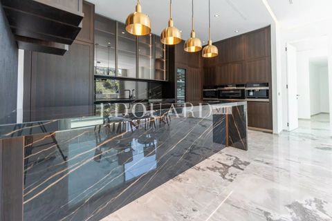 Villa i Roquebrune-Cap-Martin, Alpes-Maritimes, Roquebrune-Cap-Martin - € 5.800.000 | Ref: 8106880 - foto 7