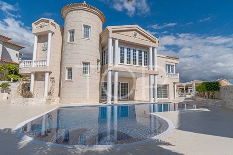 Villa i Adeje, Tenerife, Adeje - € 4.500.000 | Ref: TOP-YN-763 - foto 2