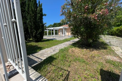 Villa a Pietrasanta, Lucca, Pietrasanta - € 1.200.000 | Ref: 1826 - foto 4