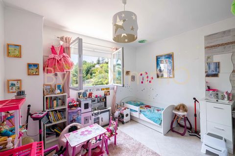 Villa i Cagnes-sur-Mer, Alpes-Maritimes, Cagnes-sur-Mer - € 630.000 | Ref: 3398MMAVEN - foto 8