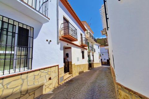 Landsbyhus i Vinuela, Malaga, Vinuela - € 179.000 | Ref: AX1238 - foto 1
