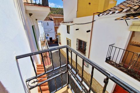 Landsbyhus i Vinuela, Malaga, Vinuela - € 179.000 | Ref: AX1238 - foto 14