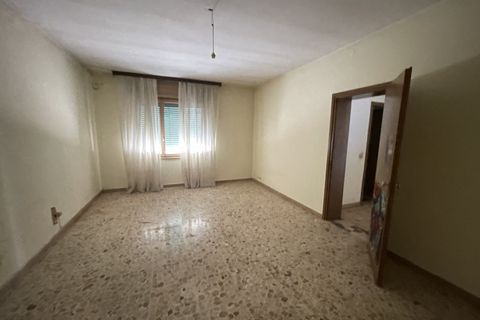 Villa a Suzzara, Mantua, Suzzara - € 120.000 | Ref: 2309 - foto 8