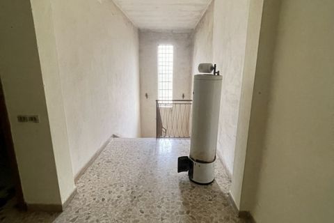Villa a Suzzara, Mantua, Suzzara - € 120.000 | Ref: 2309 - foto 11