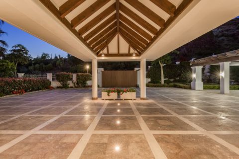 Villa a Marbella, Malaga, Marbella - € 6.300.000 | Ref: DPIe3493 - foto 33