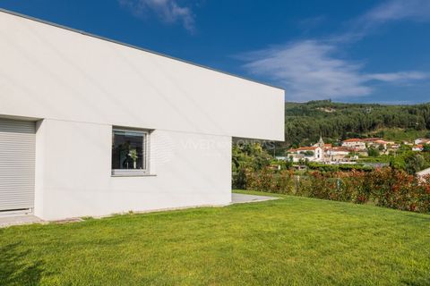 Villa a Braga, Braga, Braga - € 849.990 | Ref: NG-602 - foto 44
