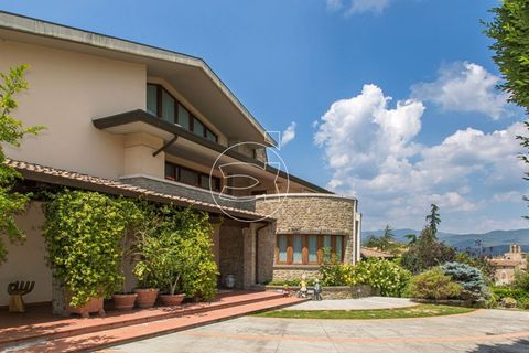 Villa i Arezzo, Arezzo, Arezzo - € 1.500.000 | Ref: DIC.8235 - foto 3