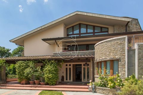 Villa i Arezzo, Arezzo, Arezzo - € 1.500.000 | Ref: DIC.8235 - foto 8