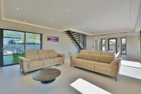 Villa i Mougins, Alpes-Maritimes, Mougins - € 2.450.000 | Ref: 11455 - foto 13