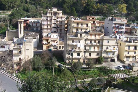 Helårsgrund i Modica, Ragusa, Modica - € 300.000 | Ref: Z 48 - foto 8