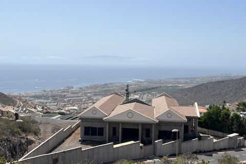 Villa a Adeje, Tenerife, Adeje - € 2.199.000 | Ref: V0760-5 - foto 8