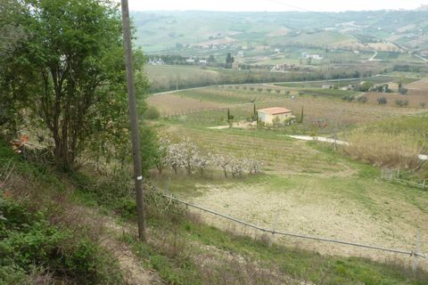 Helårsgrund i Ripatransone, Ascoli Piceno, Ripatransone - € 400.000 | Ref: Z1030 - foto 3