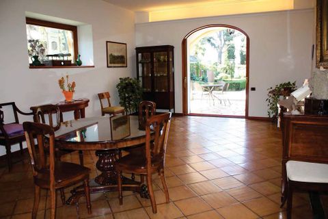 Villa i Benahavis, Malaga, Benahavis - € 1.800.000 | Ref: Bhv05 - foto 8