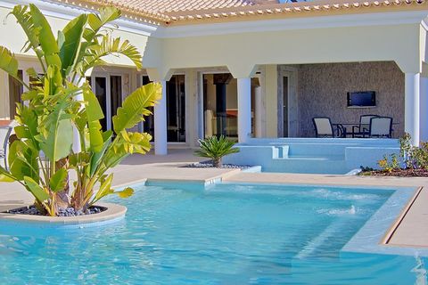 Villa a Benahavis, Malaga, Benahavis - € 2.500.000 | Ref: Bhv01 - foto 3