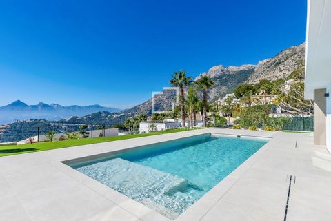 Villa i Altea, Alicante, Altea - € 2.690.000 | Ref: ALT43388 - foto 44