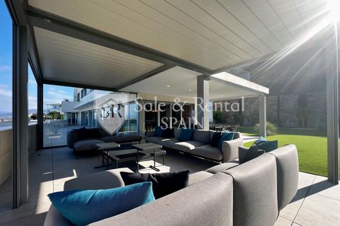Villa i Roses, Gerona, Roses - € 4.258.000 | Ref: 2237 - foto 6