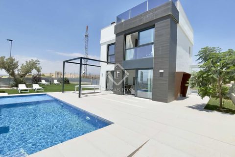 Villa i Mutxamel, Alicante, Mutxamel - € 450.000 | Ref: ALI42403 - foto 31