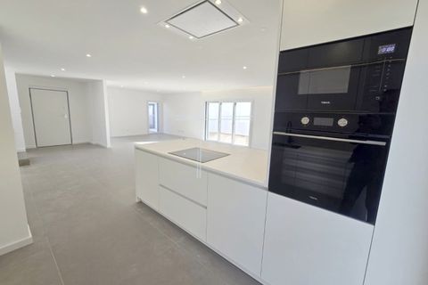 Villa i Almada, Setubal, Almada - € 780.000 | Ref: 15042 - foto 3