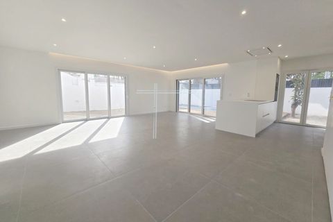Villa i Almada, Setubal, Almada - € 780.000 | Ref: 15042 - foto 6