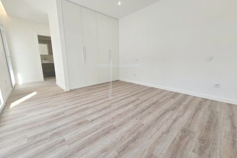 Villa i Almada, Setubal, Almada - € 780.000 | Ref: 15042 - foto 22