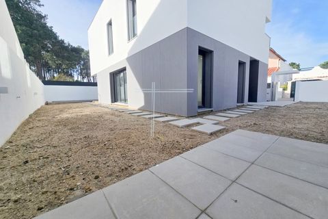 Villa i Almada, Setubal, Almada - € 780.000 | Ref: 15042 - foto 32