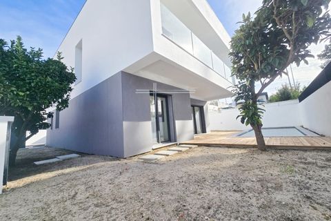 Villa i Almada, Setubal, Almada - € 780.000 | Ref: 15042 - foto 37