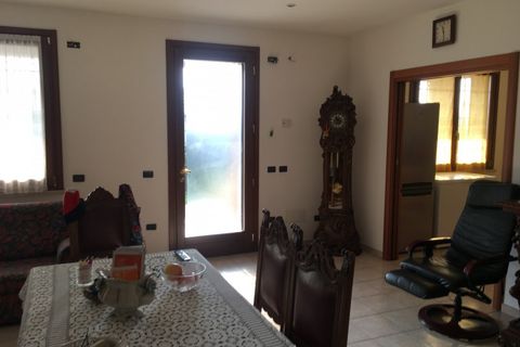 Villa a Suzzara, Mantua, Suzzara - € 299.000 | Ref: 519 - foto 2