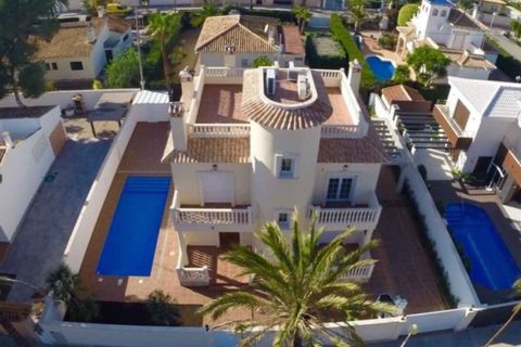 Villa i Cabo Roig, Alicante, Cabo Roig - € 910.000 | Ref: AG6137370 - foto 29