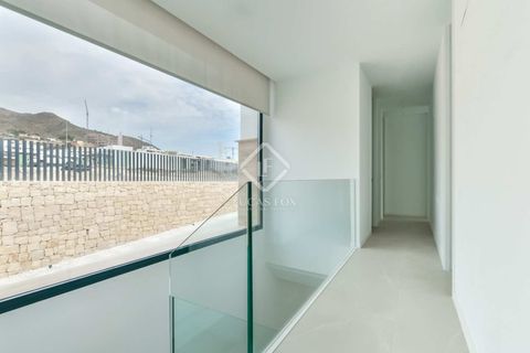 Villa i Finestrat, Alicante, Finestrat - € 1.150.000 | Ref: ALT43520 - foto 13