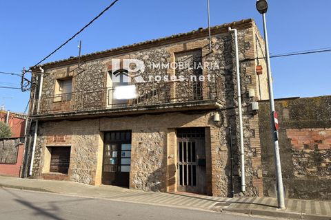 Villa i Vilamacolum, Gerona, Vilamacolum - € 349.000 | Ref: 2564 - foto 1
