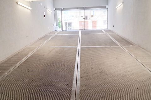 Garage i Parma, Parma, Parma - € 110.000 | Ref: 247 - foto 4