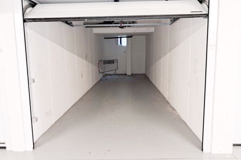 Garage i Parma, Parma, Parma - € 110.000 | Ref: 247 - foto 7