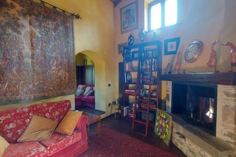 Villa i Bagnone, Massa and Carrara, Bagnone - € 3.000.000 | Ref: 107503 - foto 33