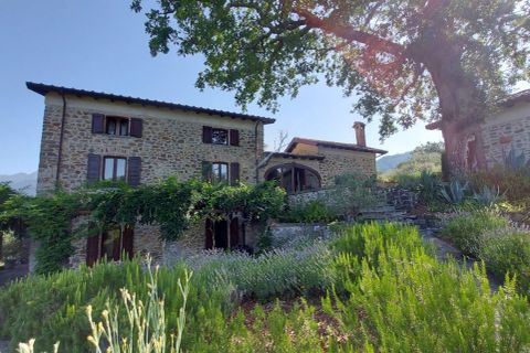 Villa i Bagnone, Massa and Carrara, Bagnone - € 3.000.000 | Ref: 107503 - foto 39