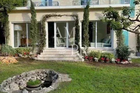 Villa i Le Cannet, Alpes-Maritimes, Le Cannet - € 1.990.000 | Ref: 5032V - foto 1