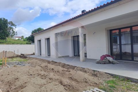 Villa a Arcos de Valdevez, Viana do Castelo, Arcos de Valdevez - € 375.000 | Ref: 1040-84 - foto 26