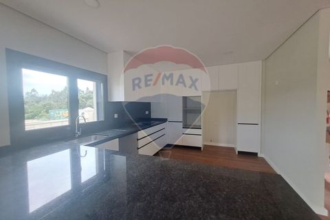 Villa i Arcos de Valdevez, Viana do Castelo, Arcos de Valdevez - € 385.000 | Ref: 1040-83 - foto 2